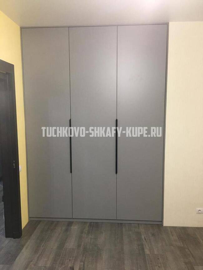Распашные шкафы Тучково